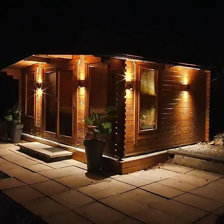 Cader En Suite At Pen Y Coed Hall Exclusive Luxury Hot Tub Dolgellau Exterior photo