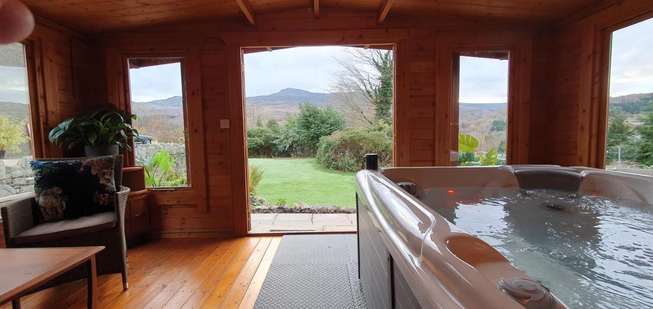 Cader En At Pen Y Coed Hall Exclusive Luxury Hot Tub Couette-café *